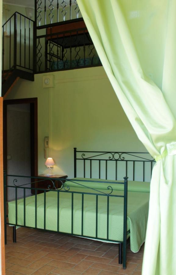 Hostel La Dimora Degli Etruschi Civitella Cesi Zewnętrze zdjęcie